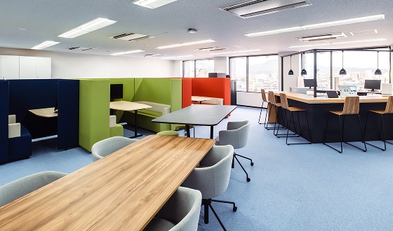 写真：ミーティングBOX