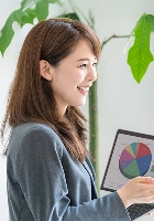 イメージ：社員が働いている様子